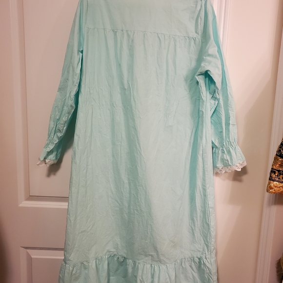 Vintage Inspired Teal Nightgown - Picture 4 of 5